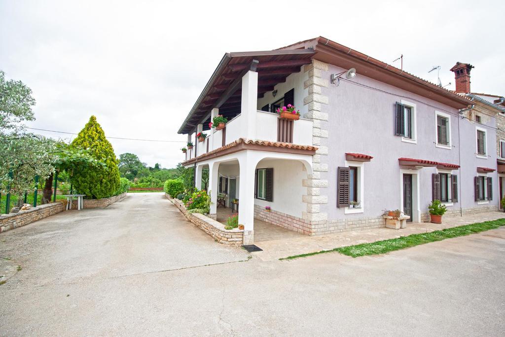 Apartman Orbanici Exterior photo